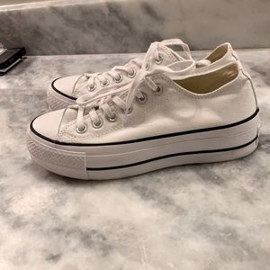 Platform converse sneakers!